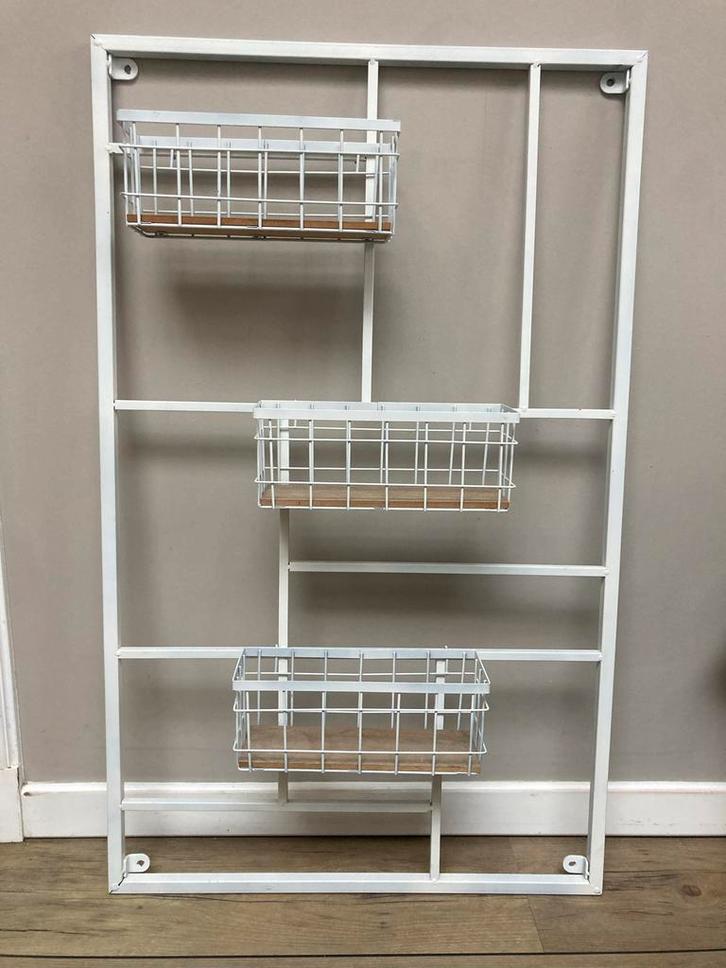 Wandrek WIT met manden - Stijlvol en praktisch!, Huis en Inrichting, Woonaccessoires | Wanddecoraties, Zo goed als nieuw, Ophalen