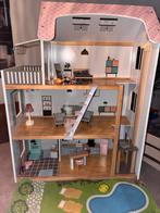 Leuk poppenhuis met meubels en poppetje - Lidl, Ophalen, Gebruikt, Poppenhuis