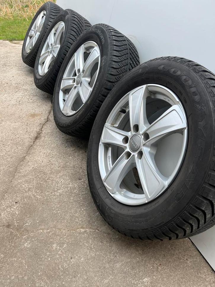 Audi A4 velgen met winterbanden, Auto-onderdelen, Banden en Velgen, Banden en Velgen, Zomerbanden, 16 inch, 215 mm, Ophalen of Verzenden