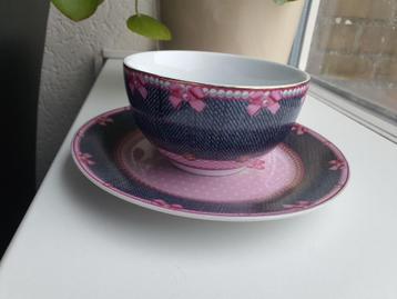 Diva Theekop & Schotel – Denim & Pink Bows beschikbaar voor biedingen