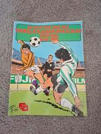 WK Voetbal Historie 1932-1982, Ophalen of Verzenden, Gelezen, Catalogus