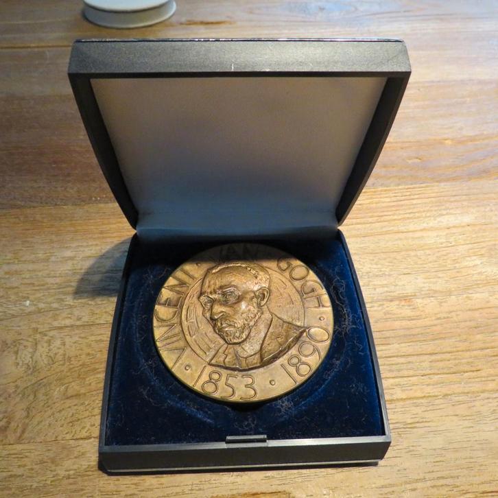 Vincent van Gogh herdenkingsmedaille 100e geboortedag, Postzegels en Munten, Penningen en Medailles, Brons, Nederland, Ophalen of Verzenden