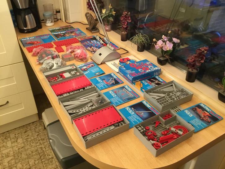 Partij Fischertechnik met documentatie- jaren 70, Kinderen en Baby's, Speelgoed | Educatief en Creatief, Gebruikt, Bouwen, Ontdekken