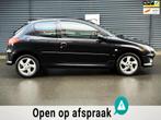 Peugeot 206 1.6-16V XS Pack Leer Cruise Climate, Auto's, Peugeot, Voorwielaandrijving, Zwart, Bedrijf, Hatchback
