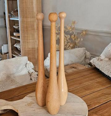 Vintage retro brocante mooie slanke kegels 3x  beschikbaar voor biedingen