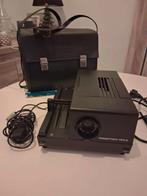 DIA PENTACON PROJEKTOR 150 A, Audio, Tv en Foto, Diaprojectors, Ophalen of Verzenden, Gebruikt