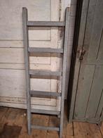 Oude ladder laddertje trappetje plukladder, Antiek en Kunst, Curiosa en Brocante, Ophalen of Verzenden