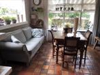 Bank en een tafel met vier stoelen en een tv kastje, Huis en Inrichting, Ophalen, Gebruikt, 50 tot 100 cm, Vijf personen of meer