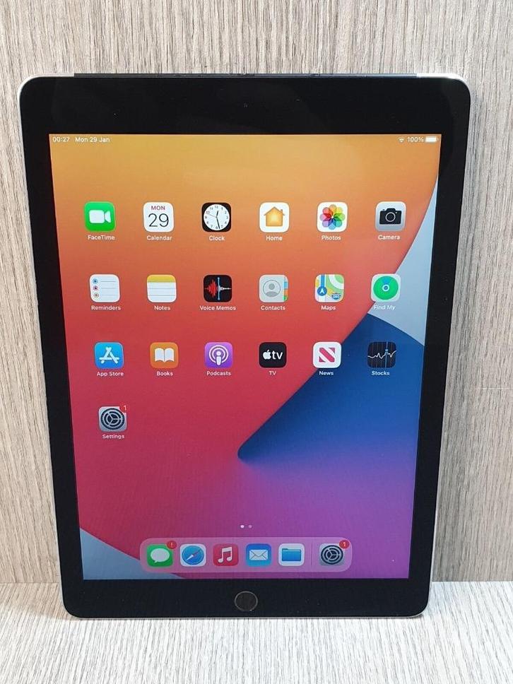Apple iPad 5e generatie (Wi-Fi + 5G), Telecommunicatie, Overige Telecommunicatie, Ophalen of Verzenden