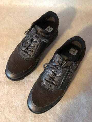 Waldlaufer schoenen mt 6.5 K (40) brede leest beschikbaar voor biedingen