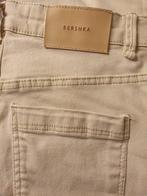 Bershka HR flared jeans, Kleding | Dames, Spijkerbroeken en Jeans, W27 (confectie 34) of kleiner, Zo goed als nieuw, Bershka, Verzenden