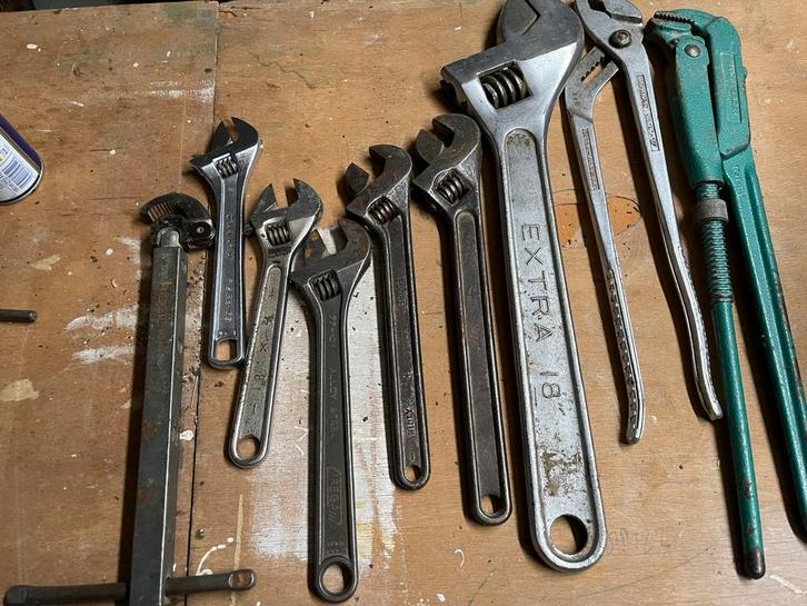 Diverse set verstelbare moersleutels, Doe-het-zelf en Verbouw, Gereedschap | Handgereedschap, Zo goed als nieuw, Ophalen of Verzenden