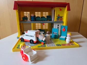 Fisher Price kinderziekenhuis beschikbaar voor biedingen