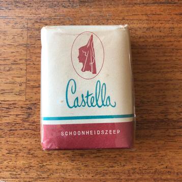 Castella zeep ca. 1950 als nieuw beschikbaar voor biedingen