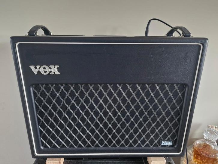 Vox tony Bruno TB35C2, Muziek en Instrumenten, Versterkers | Bas en Gitaar, Zo goed als nieuw, Minder dan 50 watt, Ophalen of Verzenden