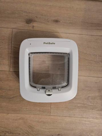 PetSafe microchip kattenluik (in zeer goede staat)  beschikbaar voor biedingen