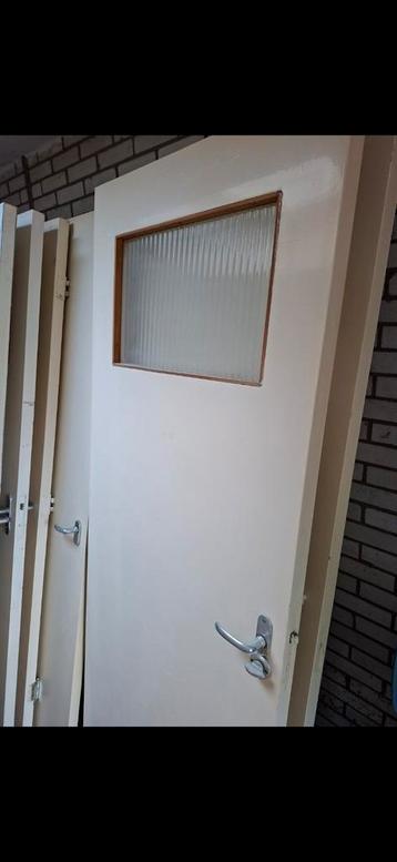 Deuren  beschikbaar voor biedingen
