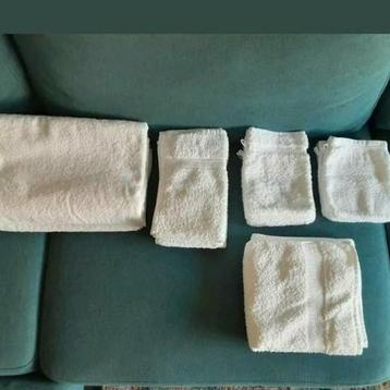 Badhanddoeken beschikbaar voor biedingen