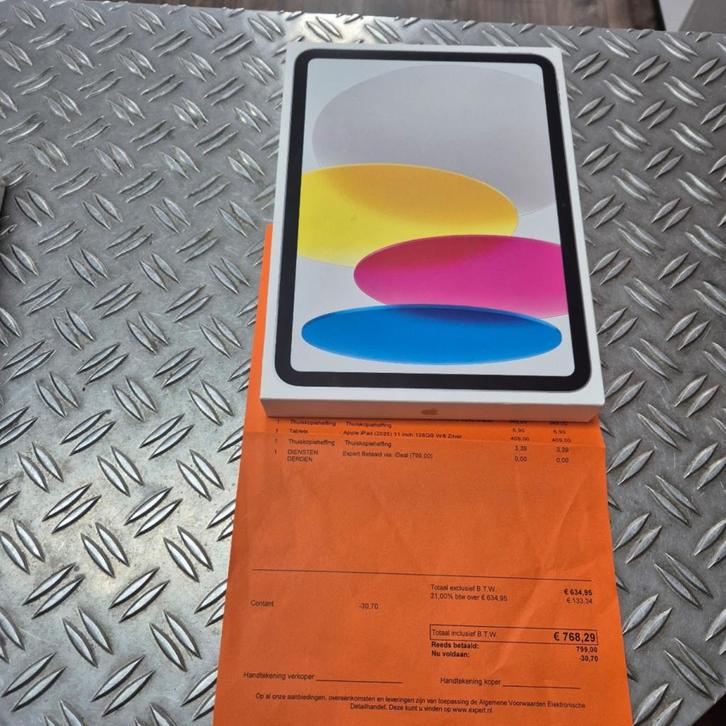 Apple iPad (2025) 11 inch 128GB Wifi Zilver NIEUW met bon, Computers en Software, Apple iPads, Nieuw