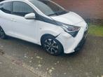 Luxe toyota aygo X joy bj 2021 lichte rijdbare schade, Auto diversen, Schadeauto's, Ophalen, Benzine