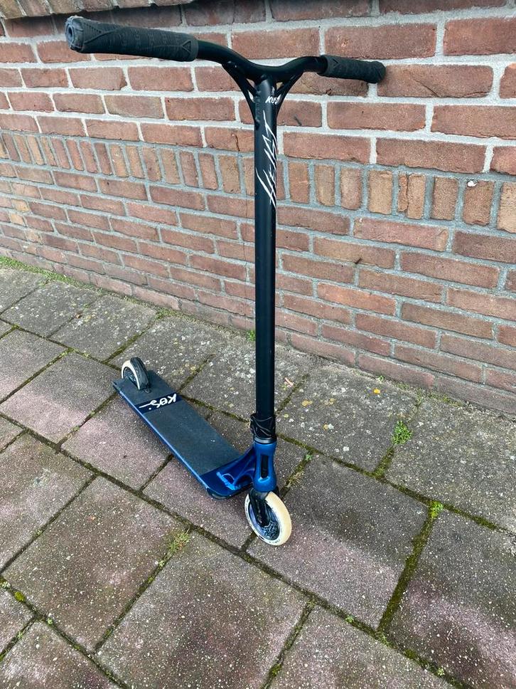 Blunt KOS S6 - Heist street step, Fietsen en Brommers, Steps, Zo goed als nieuw, Gewone step, Ophalen