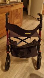 Rollator 1 jaar oud., Ophalen, Opvouwbaar, Zo goed als nieuw