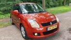 Betrouwbare Suzuki Swift 1.3 Shogun Nieuwe APK KOUDE AIRCO !, Auto's, Voorwielaandrijving, Gebruikt, Zwart, 400 kg