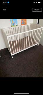 Ledikant hout, Kinderen en Baby's, Babywiegjes en Ledikanten, Ophalen of Verzenden, Zo goed als nieuw, Ledikant