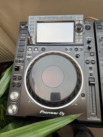 Pioneer CDJ-2000NXS2 Professional Multi Player 2020s beschikbaar voor biedingen
