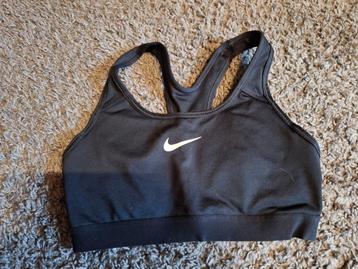Nike sporttop izgs beschikbaar voor biedingen