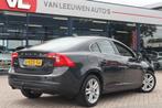 Volvo S60 2.0 D4 Momentum | Navi | Stoelverwarming | Cruise, Auto's, Euro 5, Gebruikt, Beige, 1984 cc