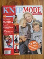 Knipmode november 2002 46 modellen, broek voor man, ribstof, Hobby en Vrije tijd, Kledingpatronen, Vrouw, Ophalen of Verzenden