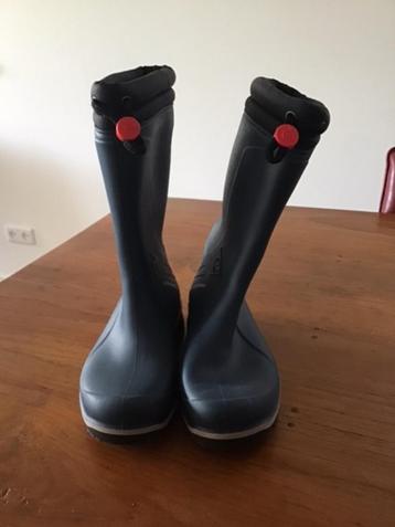 Snowboots Kinder beschikbaar voor biedingen