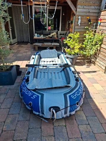Intex rubberboot 5pers beschikbaar voor biedingen