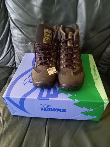 Te koop hawks wandelschoenen lees advertentie goed aub  beschikbaar voor biedingen