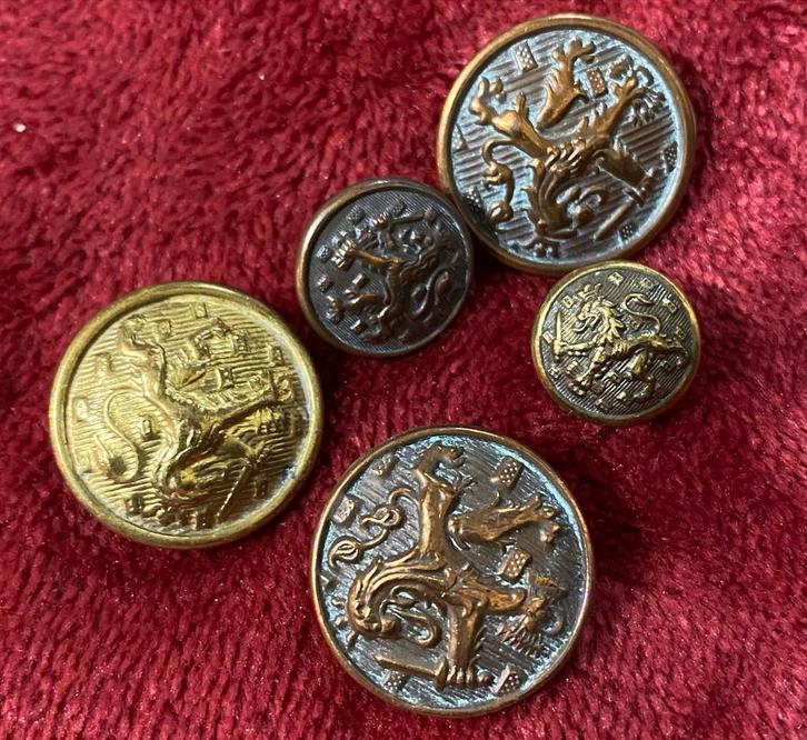 Oude Nederlandse Leeuw Uniform Knopen oorlog militaire, Verzamelen, Militaria | Tweede Wereldoorlog, Ophalen of Verzenden