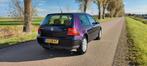 Volkswagen Golf 2.3 V5 170 pk 2003 highline paars, Auto's, Voorwielaandrijving, Stof, Overige kleuren, Bedrijf