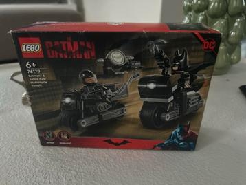 LEGO Batman 76179 - Batman & Selina Kyle Achtervolging beschikbaar voor biedingen