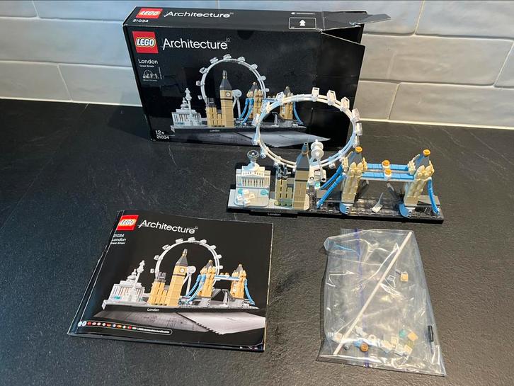 Lego 21034 - Architecture: London, Kinderen en Baby's, Speelgoed | Duplo en Lego, Zo goed als nieuw, Ophalen of Verzenden