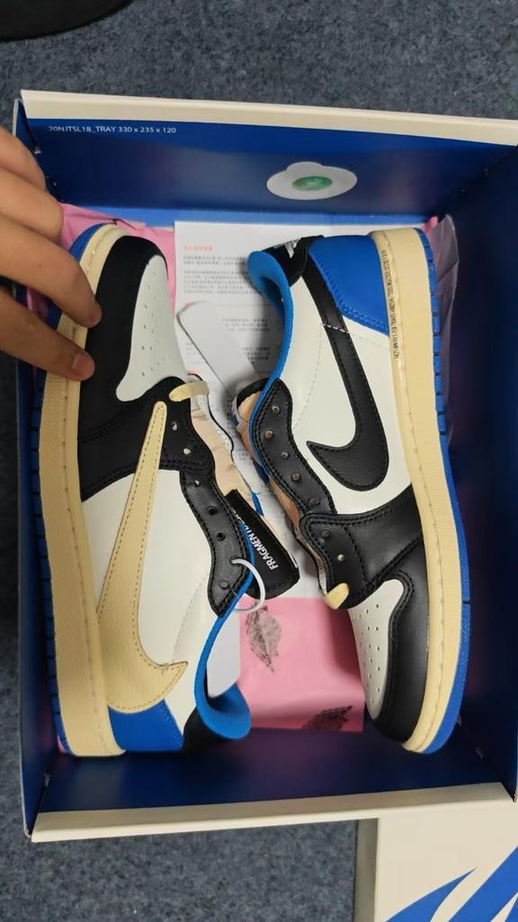 Travis Scott x Fragment Jordan 1 Low, Kleding | Heren, Schoenen, Nieuw, Sneakers of Gympen, Wit, Ophalen of Verzenden
