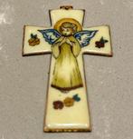 Kruisje met engeltje geëmailleerd, Gebruikt, Ophalen of Verzenden