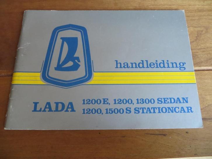 Instructieboek Lada 1200E, 1200, 1300, +stationcar 1500S '79, Auto diversen, Handleidingen en Instructieboekjes, Ophalen of Verzenden