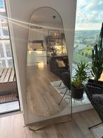 Adria Pebble shaped standing mirror (Made), Huis en Inrichting, Ophalen, Zo goed als nieuw, Rechthoekig
