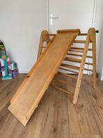 Houten Klimrek met Glijbaan, Ophalen of Verzenden, Zo goed als nieuw, Glijbaan