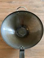 De Buyer wok 32cm, Huis en Inrichting, Keuken | Potten en Pannen, Overige materialen, Gebruikt, Wok, Ophalen