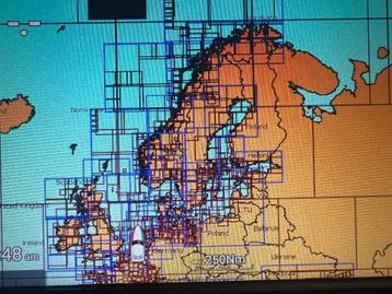 Navionics Europa kaart mini SD  beschikbaar voor biedingen