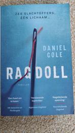Ragdoll zesde druk 2018, Daniel Cole, Ophalen of Verzenden, Gelezen, Daniel Cole