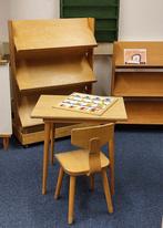 Vintage schoolstoeltje en schooltafeltje Schilte, Kinderen en Baby's, Kinderkamer | Tafels en Stoelen, Gebruikt, Ophalen of Verzenden