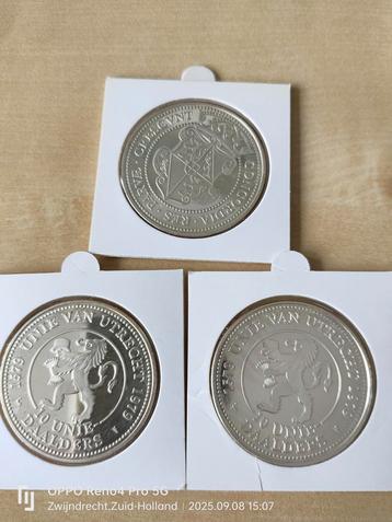 Unie daalders zilver  beschikbaar voor biedingen