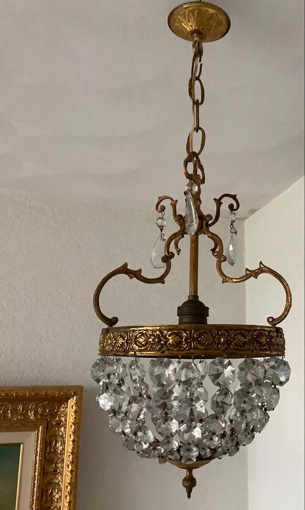 ANTIEKE KRISTALLEN HANGLAMP. Echt kristal. VOOR € 85 !, Huis en Inrichting, Lampen | Kroonluchters, Zo goed als nieuw, Metaal